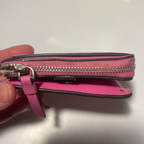 Kate Spade Pink Wallet - Picture 6 of 9